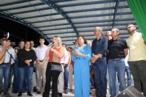 Ivana Bastos participa das comemorações do aniversário de Palmas de Monte Alto