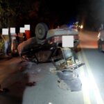 Batida com carro desconhecido termina em capotamento e deixa ferido em Guanambi.