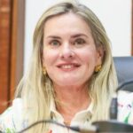 Ivana Bastos parabeniza Caetité, Matina e Sebastião Laranjeiras por aniversários de emancipação.